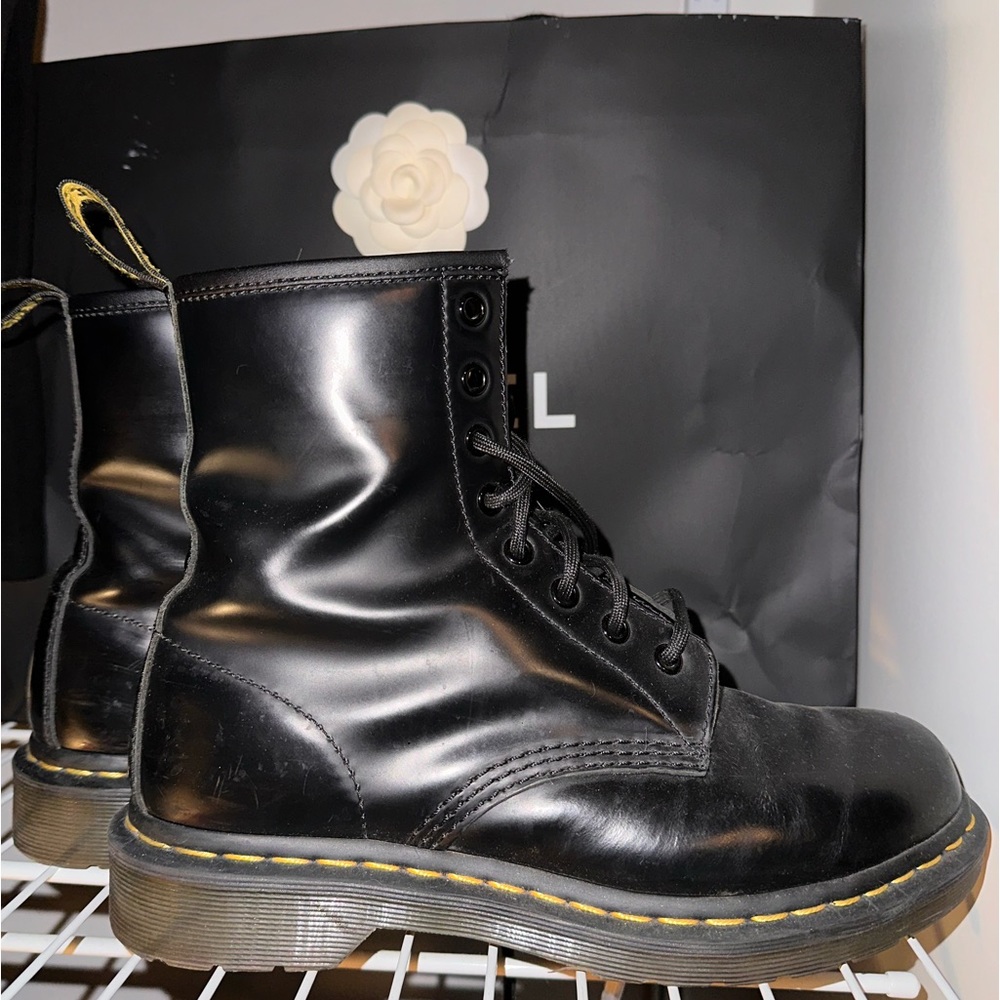 Dr. Martens 1460 Smooth Leather Boots